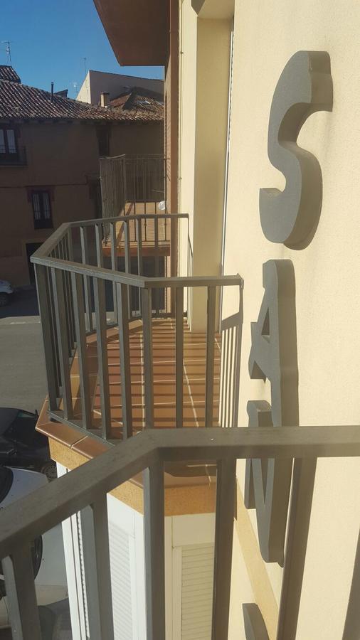 Hostal Restaurante San Juan Molina de Aragon Eksteriør billede
