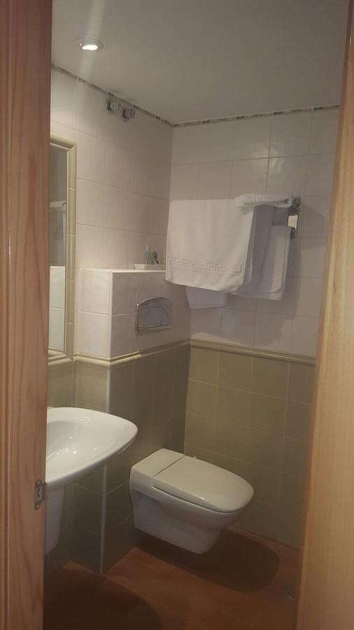 Hostal Restaurante San Juan Molina de Aragon Eksteriør billede